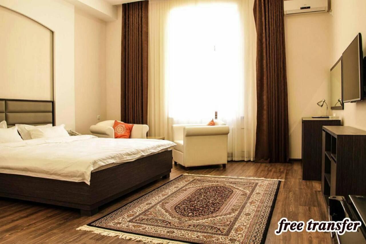 Hotel Vatan Duszanbe Zewnętrze zdjęcie
